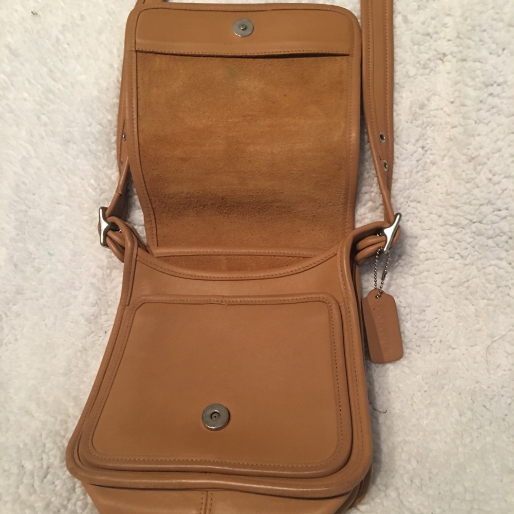 Coach Handbag - Picture 2 of 5